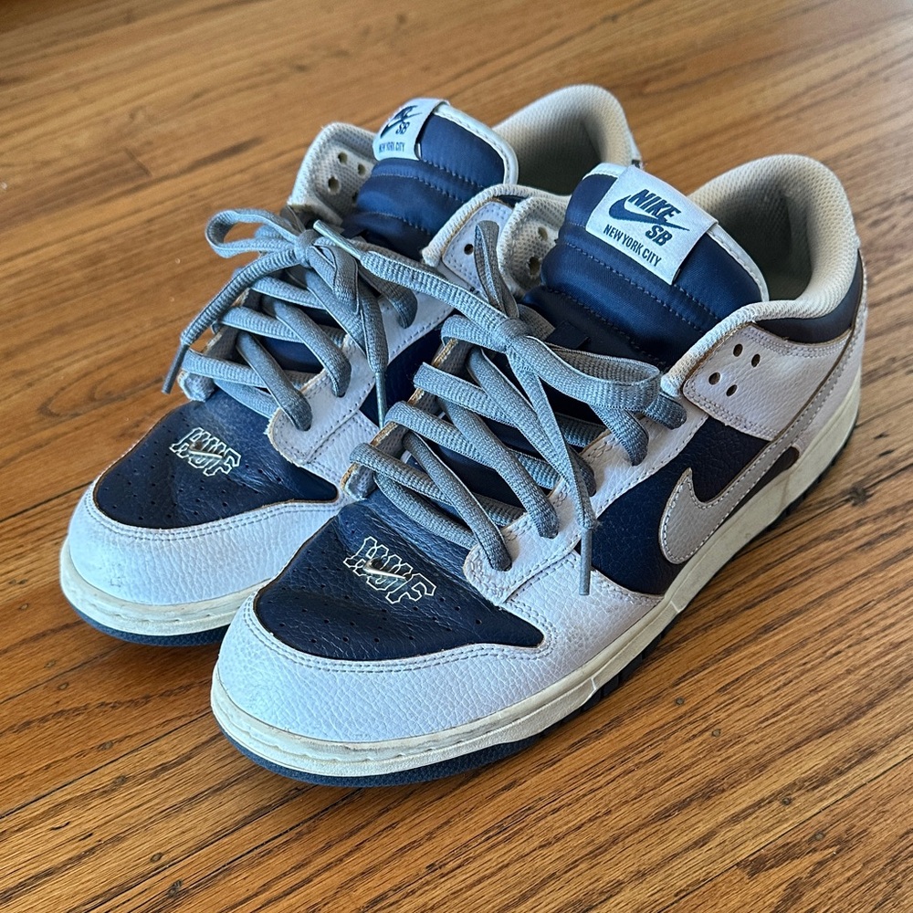 Nike SB Dunk Low - Huf - New York - Navy and White